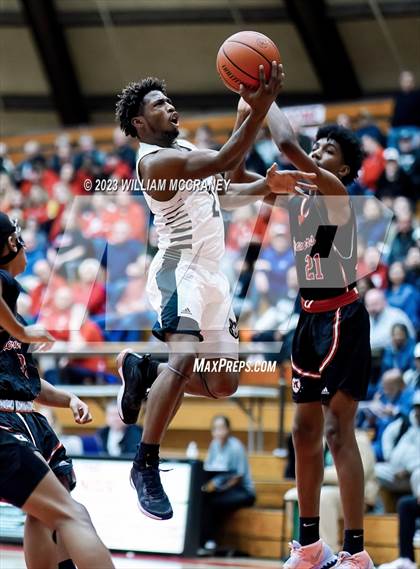 Thumbnail 1 in Hammond Morton vs. Hammond Central (IHSAA 4A S1 Round 2) photogallery.