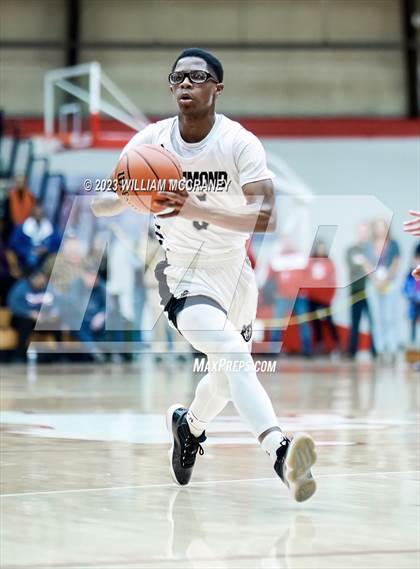 Thumbnail 3 in Hammond Morton vs. Hammond Central (IHSAA 4A S1 Round 2) photogallery.