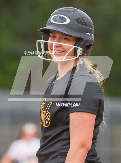 Thumbnail 3 in Klein Oak vs Klein photogallery.