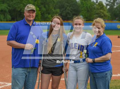 Thumbnail 3 in Klein Oak vs Klein photogallery.