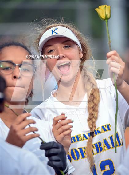 Thumbnail 3 in Klein Oak vs Klein photogallery.