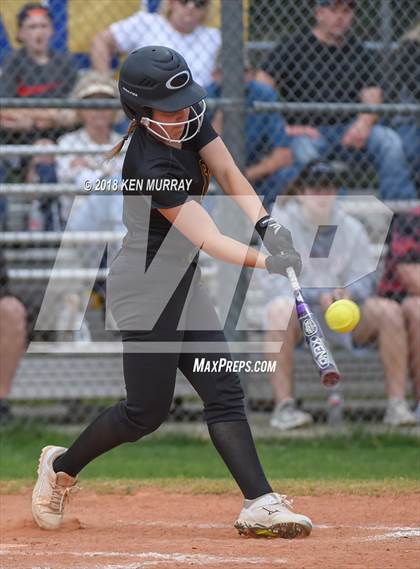 Thumbnail 3 in Klein Oak vs Klein photogallery.