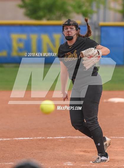Thumbnail 3 in Klein Oak vs Klein photogallery.