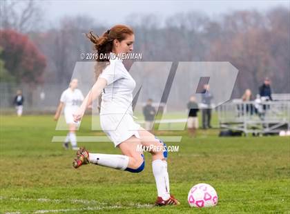 Thumbnail 3 in Wethersfield @ Avon (CIAC Class L 1st Round) photogallery.
