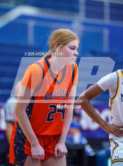 Thumbnail 1 in Wakeland vs. McKinney (Allen Hoopfest Basketball Tournament) photogallery.