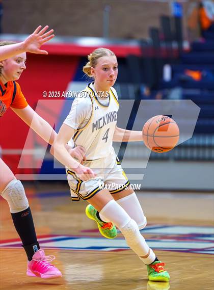 Thumbnail 2 in Wakeland vs. McKinney (Allen Hoopfest Basketball Tournament) photogallery.