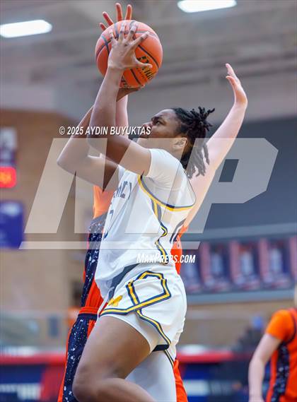 Thumbnail 1 in Wakeland vs. McKinney (Allen Hoopfest Basketball Tournament) photogallery.