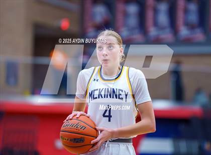Thumbnail 2 in Wakeland vs. McKinney (Allen Hoopfest Basketball Tournament) photogallery.