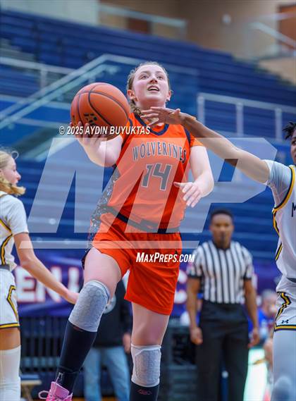 Thumbnail 1 in Wakeland vs. McKinney (Allen Hoopfest Basketball Tournament) photogallery.