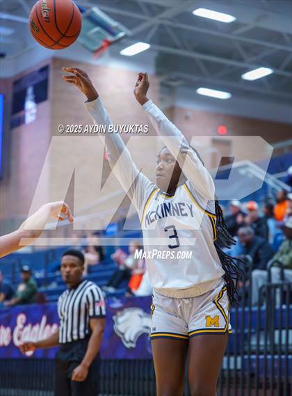 Thumbnail 2 in Wakeland vs. McKinney (Allen Hoopfest Basketball Tournament) photogallery.