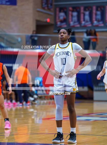 Thumbnail 2 in Wakeland vs. McKinney (Allen Hoopfest Basketball Tournament) photogallery.