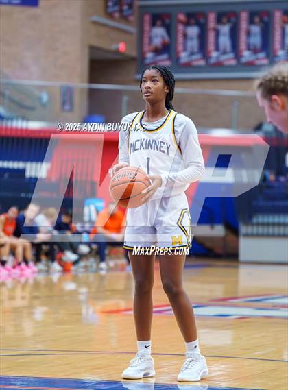 Thumbnail 3 in Wakeland vs. McKinney (Allen Hoopfest Basketball Tournament) photogallery.