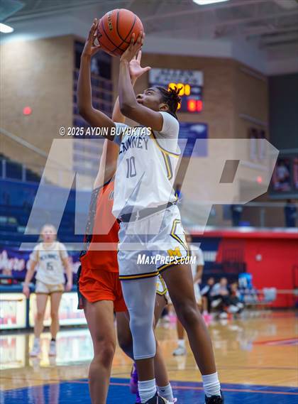 Thumbnail 1 in Wakeland vs. McKinney (Allen Hoopfest Basketball Tournament) photogallery.