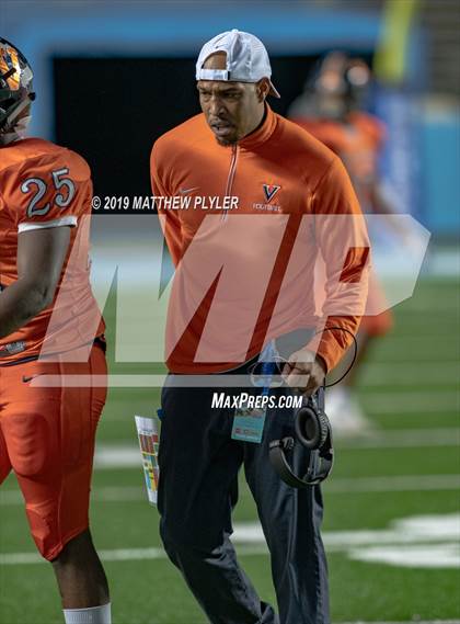 Thumbnail 2 in Leesville Road vs. Zebulon B. Vance (NCHSAA 4AA Final) photogallery.