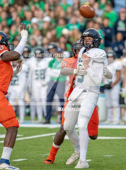 Thumbnail 3 in Leesville Road vs. Zebulon B. Vance (NCHSAA 4AA Final) photogallery.