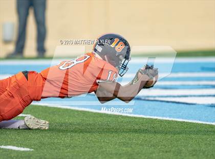 Thumbnail 3 in Leesville Road vs. Zebulon B. Vance (NCHSAA 4AA Final) photogallery.