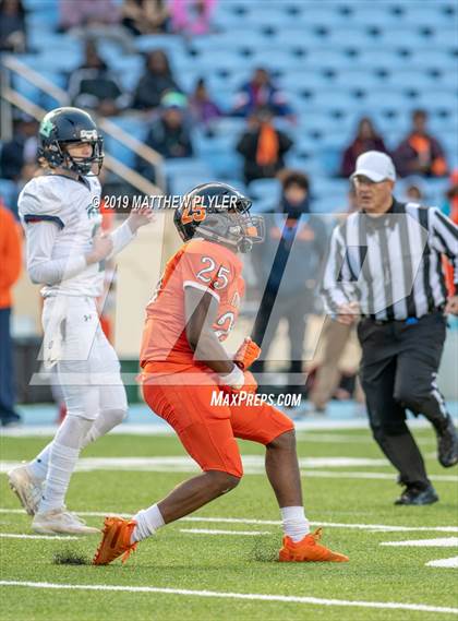 Thumbnail 1 in Leesville Road vs. Zebulon B. Vance (NCHSAA 4AA Final) photogallery.