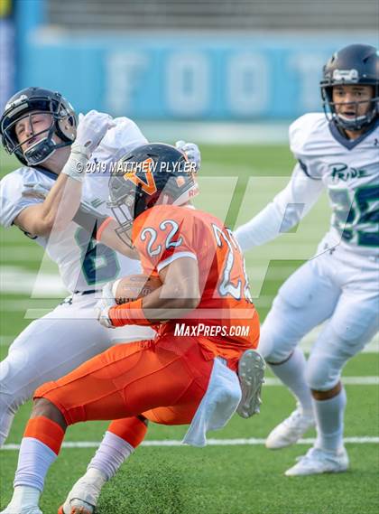 Thumbnail 2 in Leesville Road vs. Zebulon B. Vance (NCHSAA 4AA Final) photogallery.