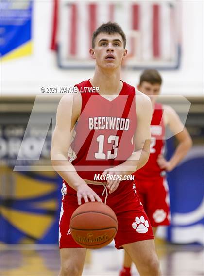 Thumbnail 1 in Beechwood @ Newport Central Catholic photogallery.