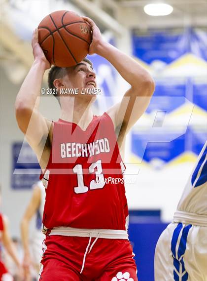 Thumbnail 3 in Beechwood @ Newport Central Catholic photogallery.