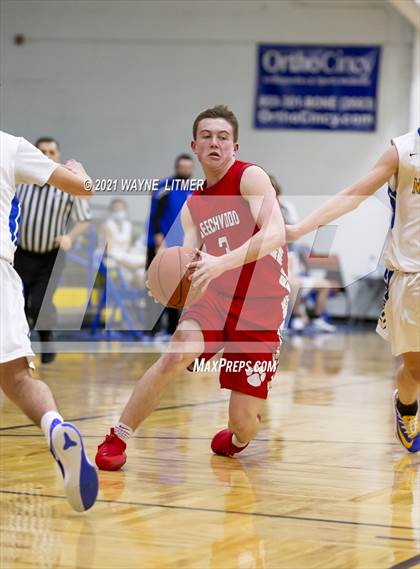 Thumbnail 1 in Beechwood @ Newport Central Catholic photogallery.