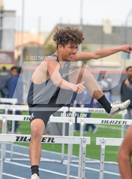 Thumbnail 3 in Roosevelt Invitational photogallery.