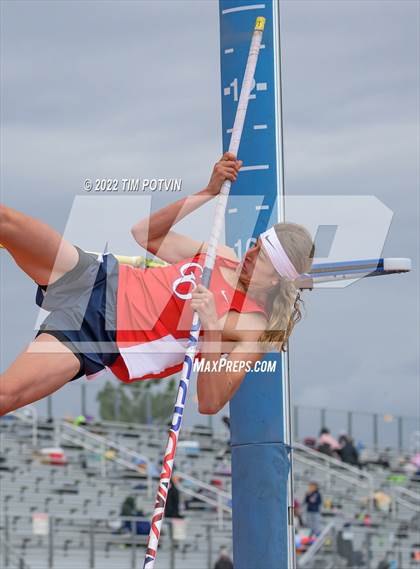 Thumbnail 3 in Roosevelt Invitational photogallery.