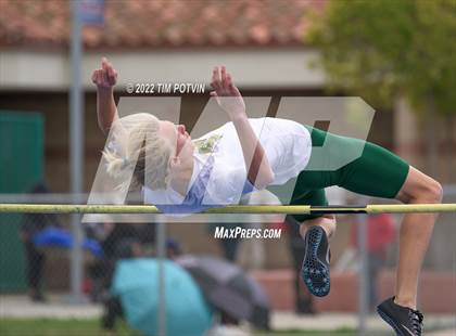Thumbnail 3 in Roosevelt Invitational photogallery.