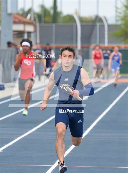 Thumbnail 2 in Roosevelt Invitational photogallery.