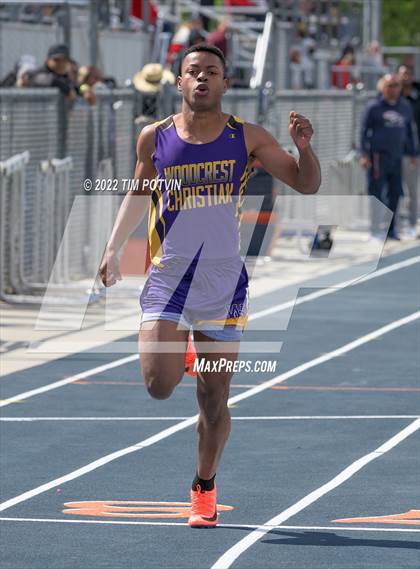 Thumbnail 3 in Roosevelt Invitational photogallery.