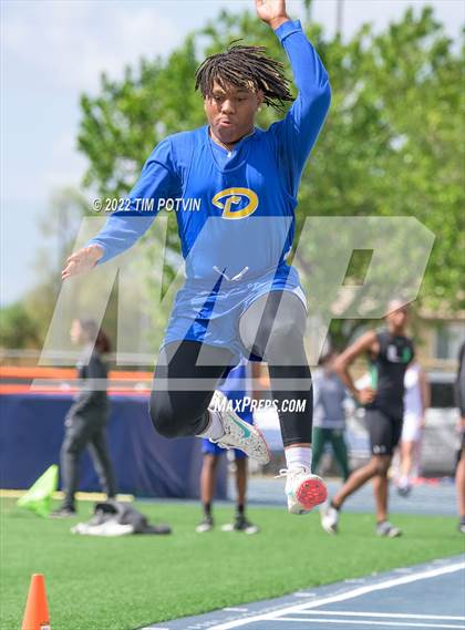 Thumbnail 1 in Roosevelt Invitational photogallery.