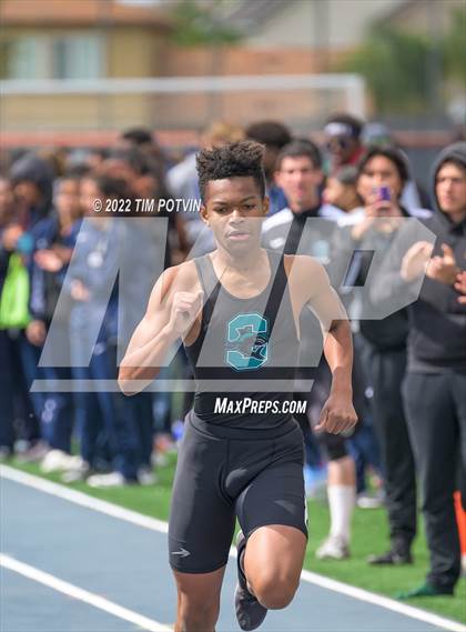 Thumbnail 3 in Roosevelt Invitational photogallery.