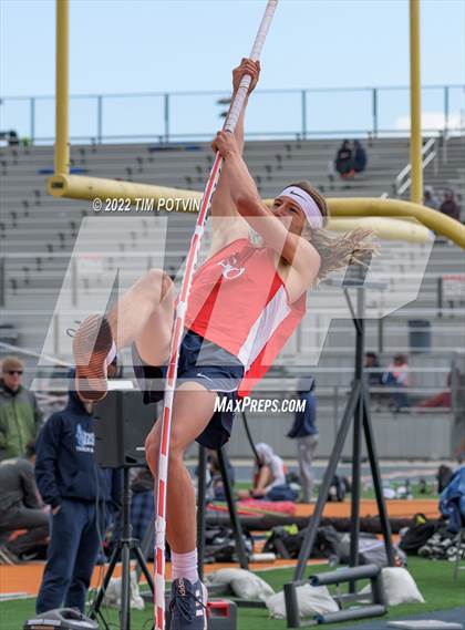 Thumbnail 3 in Roosevelt Invitational photogallery.