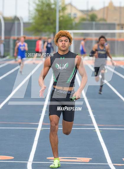 Thumbnail 3 in Roosevelt Invitational photogallery.