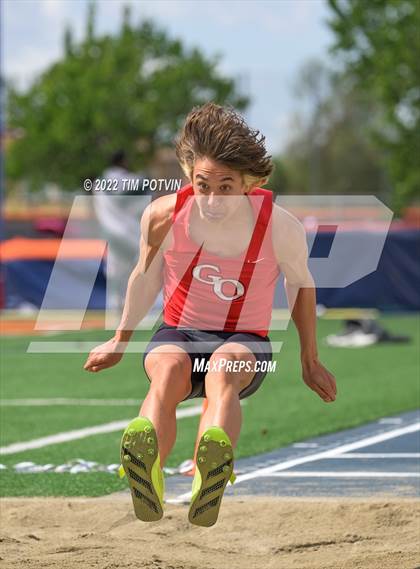 Thumbnail 3 in Roosevelt Invitational photogallery.
