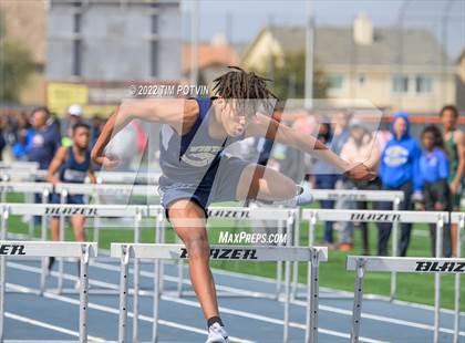 Thumbnail 2 in Roosevelt Invitational photogallery.