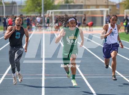 Thumbnail 1 in Roosevelt Invitational photogallery.