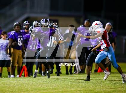 Thumbnail 1 in King vs. Spoto photogallery.