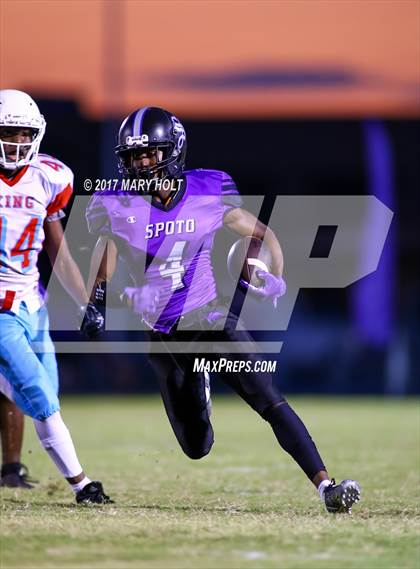 Thumbnail 3 in King vs. Spoto photogallery.