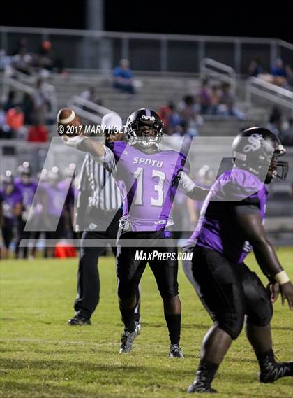 Thumbnail 3 in King vs. Spoto photogallery.