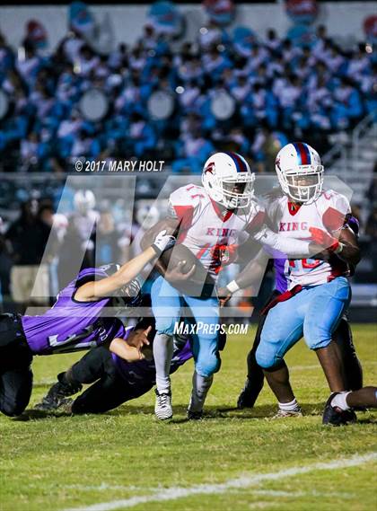 Thumbnail 2 in King vs. Spoto photogallery.