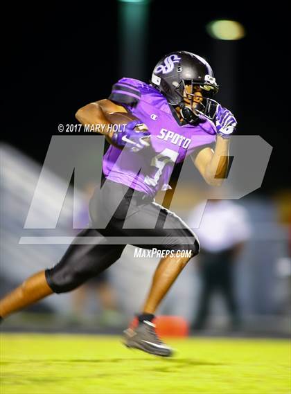 Thumbnail 1 in King vs. Spoto photogallery.