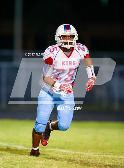 Thumbnail 3 in King vs. Spoto photogallery.