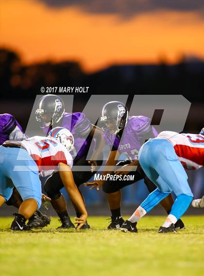 Thumbnail 1 in King vs. Spoto photogallery.