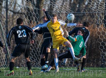 Thumbnail 1 in Hand @ Barlow (CIAC Class L Quarterfinal) photogallery.