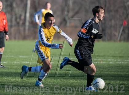 Thumbnail 3 in Hand @ Barlow (CIAC Class L Quarterfinal) photogallery.