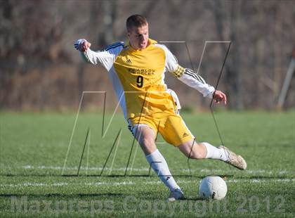 Thumbnail 1 in Hand @ Barlow (CIAC Class L Quarterfinal) photogallery.