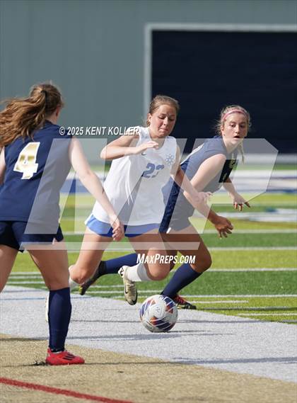 Thumbnail 1 in Midland @ Stoney Creek photogallery.