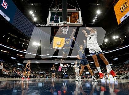 Thumbnail 2 in Campbell Hall vs. Brentwood School (Trinity Mission League Showcase) photogallery.
