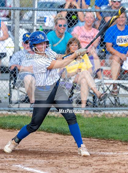 Thumbnail 3 in Rising Sun @ Lanesville (IHSAA 1A Regional Championship) photogallery.